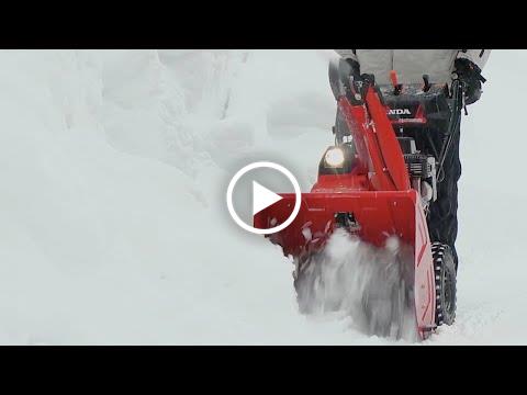 HSS724AWD Snow Blower Overview